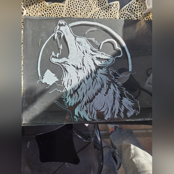 "HOWLING WOLF" HAND Etched With Dremil 11 X 14 Gold Trimmed glass - Picture 2 of 3
